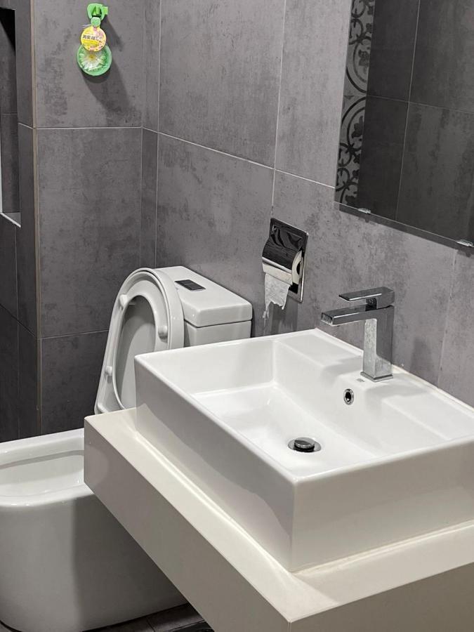 Apartment Arte Mont Kiara Cozy Relax Staycation_jacuzzi Pod Kuala Lumpur